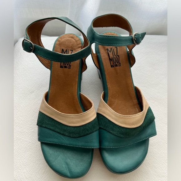 Miz Mooz Gala Platform Sandal Women’s Size 39 New - Picture 4 of 9